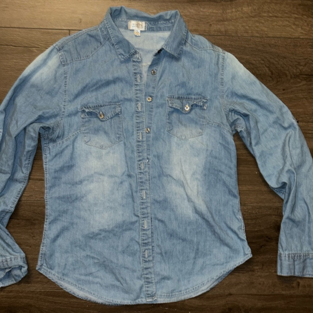 Noble u Los Angeles Large long sleeve female jean shirt